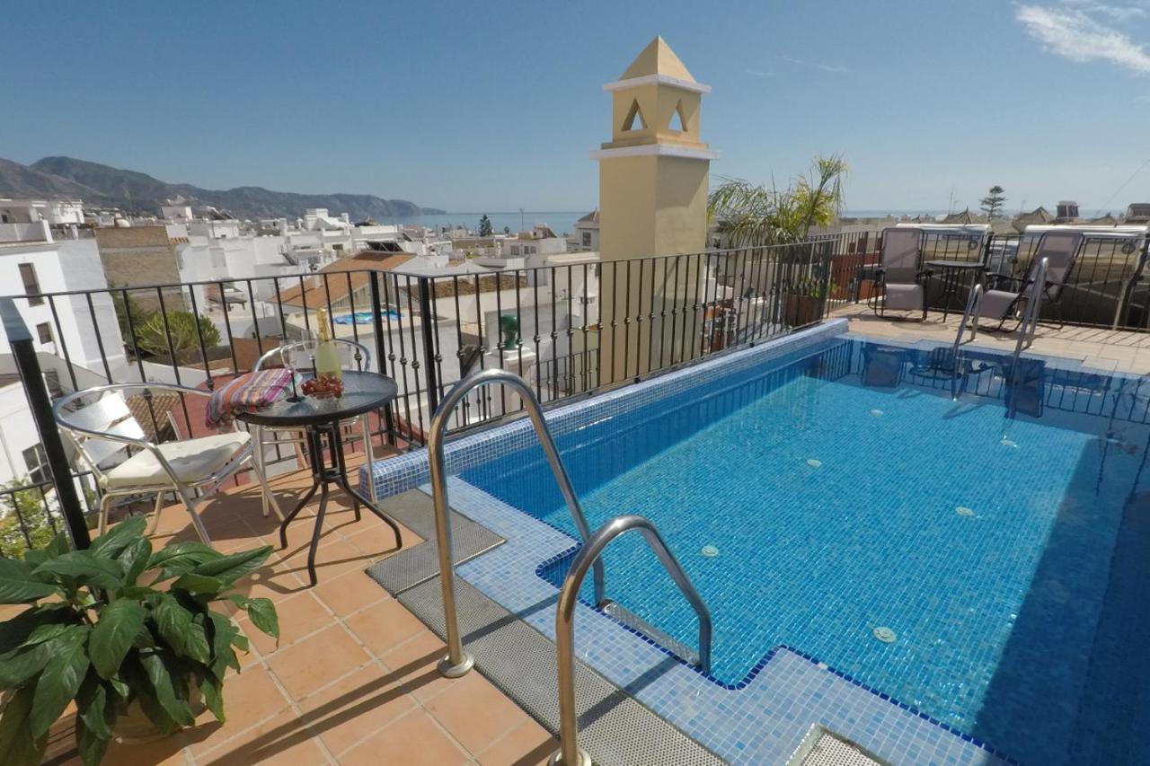 Apartamentos Nerjaluna Exteriér fotografie