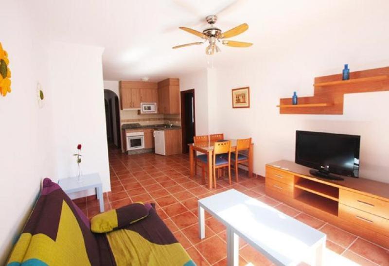 Apartamentos Nerjaluna Pokoj fotografie